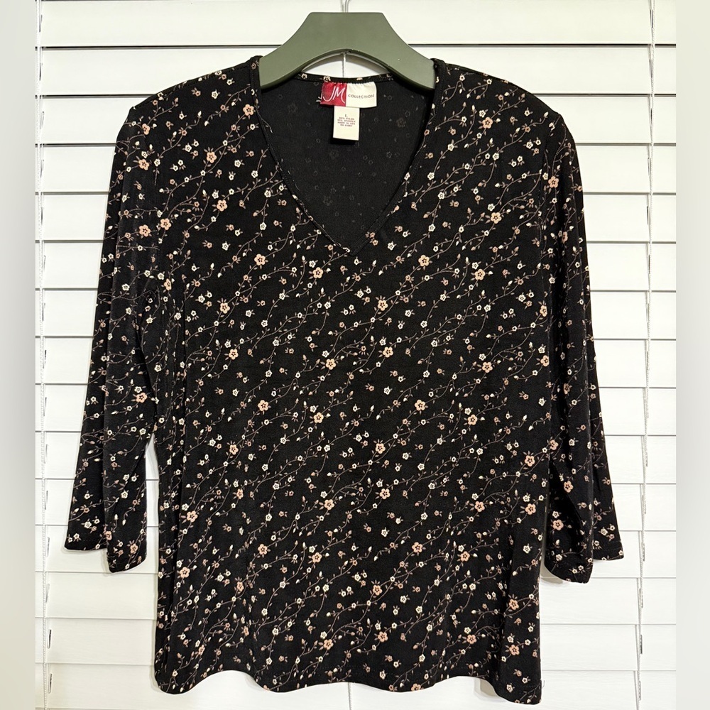 JM Collection Black Floral stretch comfy top size L